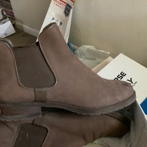 Steve Madden Chelsea boot